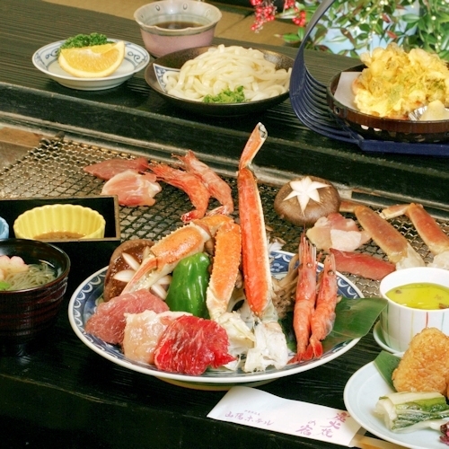 【選べる炭火焼】 8月下旬がお得★15日間だけの2000円引プラン★かき氷まつり（1杯無料）も開催