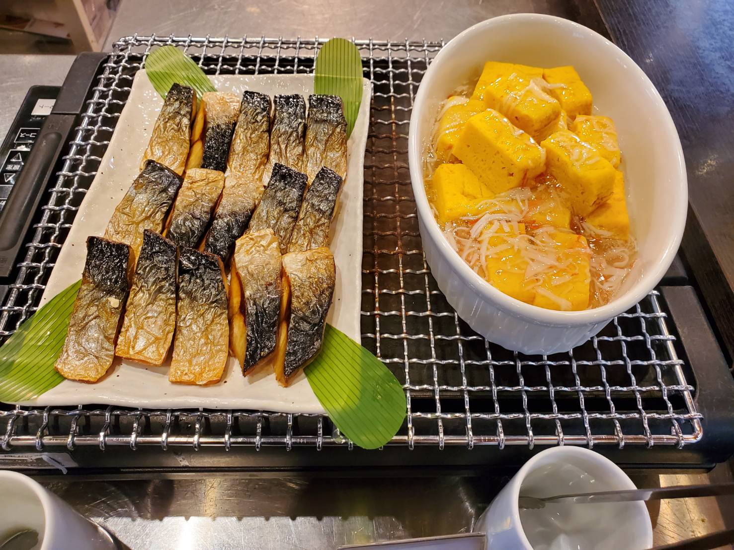 焼き魚、卵料理