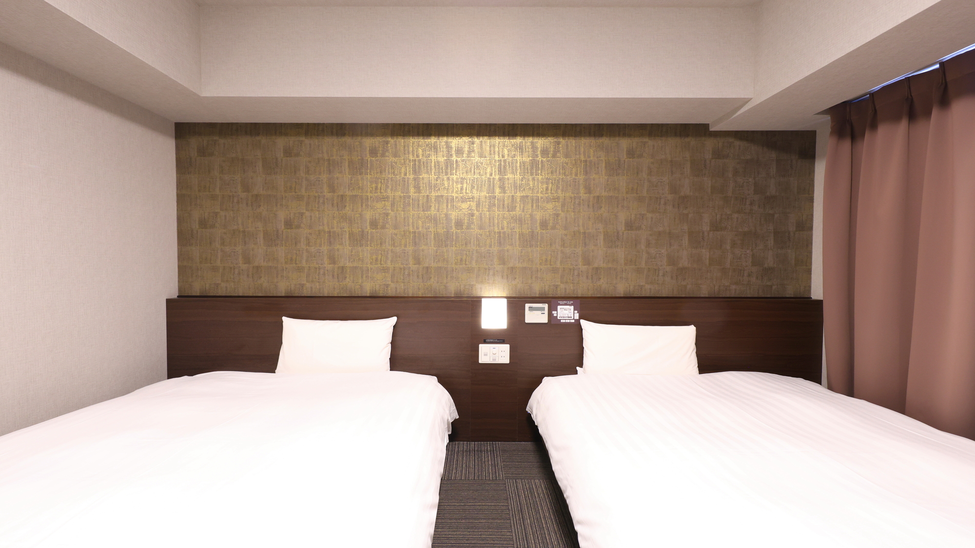 ◆ツイン　27.0平米　32インチTV付