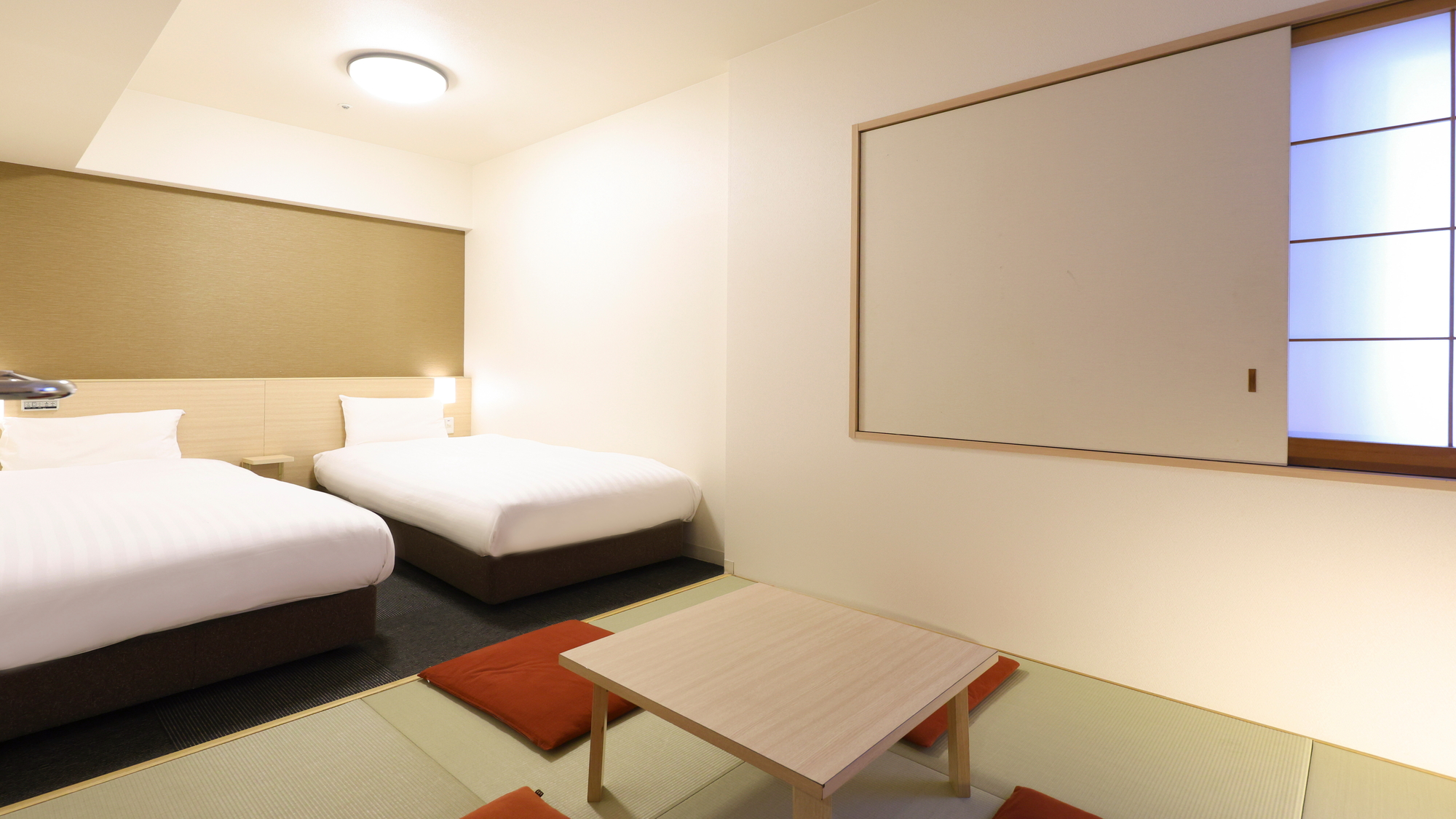 ◆和洋室　27.0平米　32インチTV付