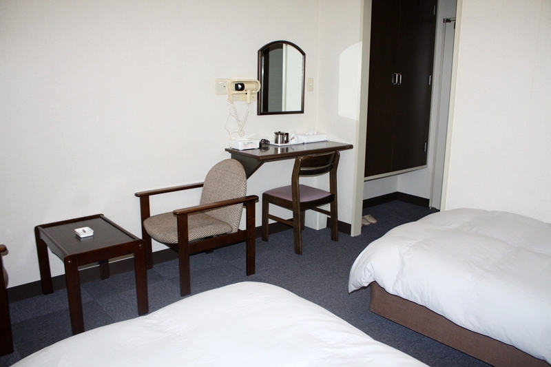 Western-style room twin 2