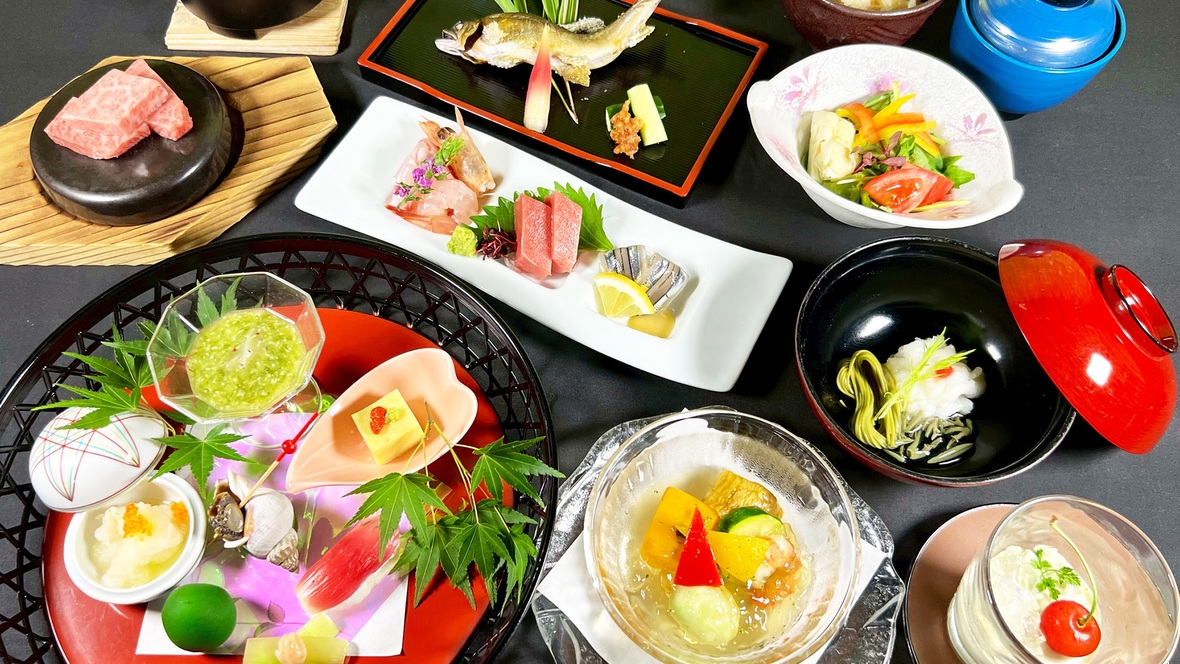 【離れ客室で過ごす贅沢な休日】”自然涌出の源泉掛け流しを愉しむ”紫尾庵流創作懐石（B01）