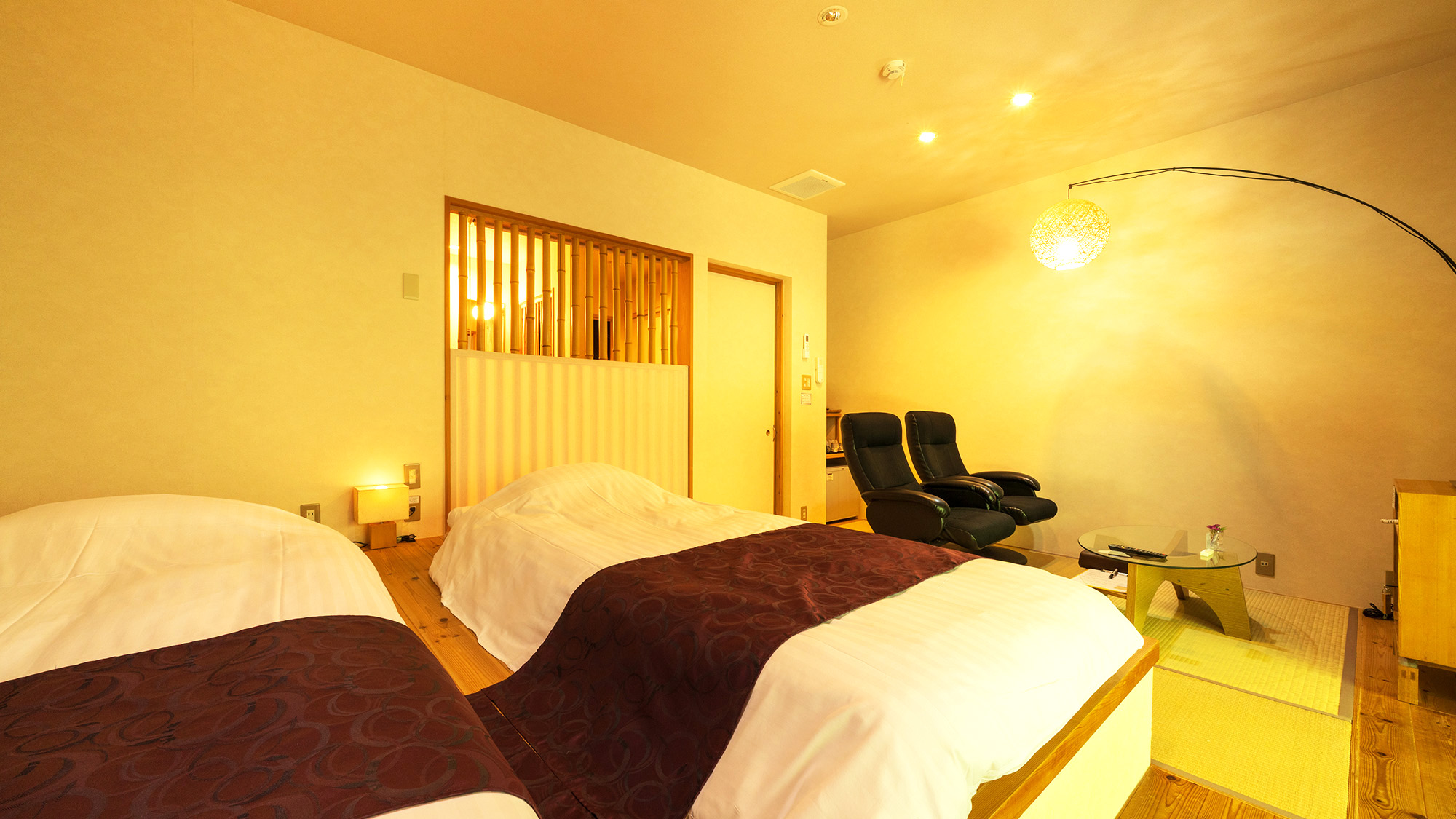 【TypeB】内風呂付離れ客室。バリアフリー対応で車椅子の方も安心してご利用いただけるお部屋です。