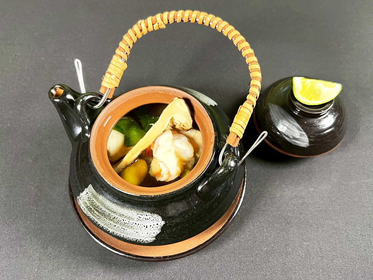 吸物一例：土瓶蒸し