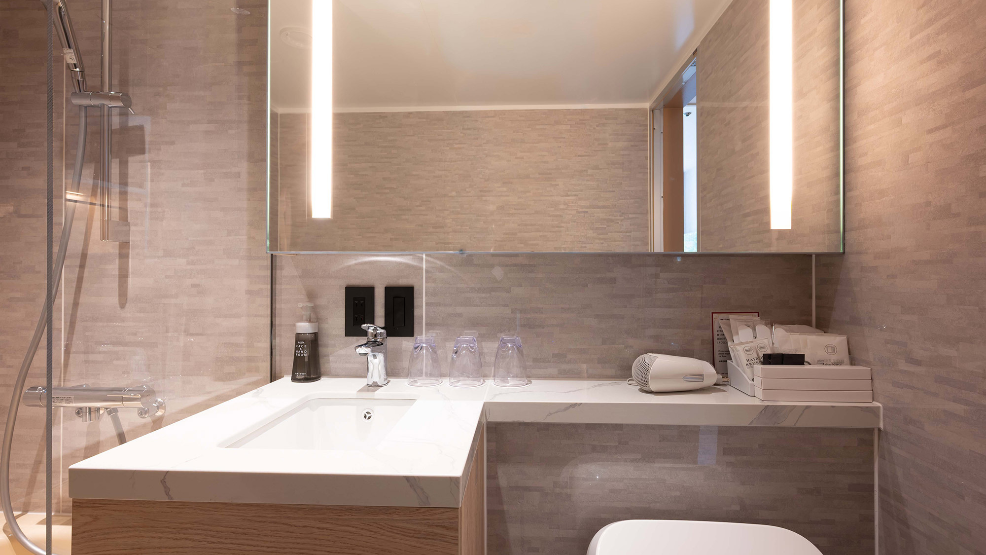 【リニューアル客室】バスルーム一例