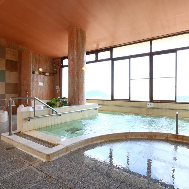 【季節の会席プラン】当館人気No.1の宿泊プラン、ご夕食は季節を味わうスタンダードな会席料理。