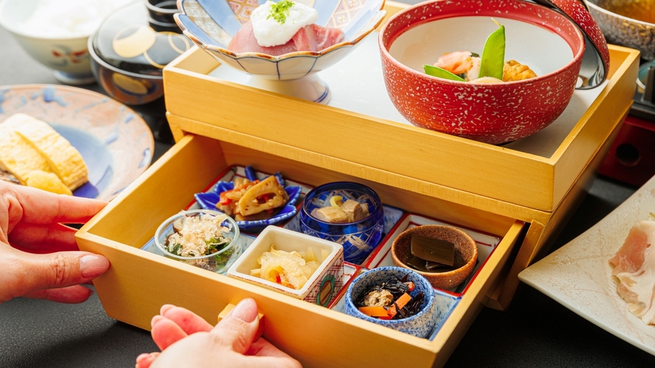 【早期ご予約優待60】〜60日前までのご確約で特別ご案内〜【懐石コース　桜】和牛と旬彩、運ひらく席
