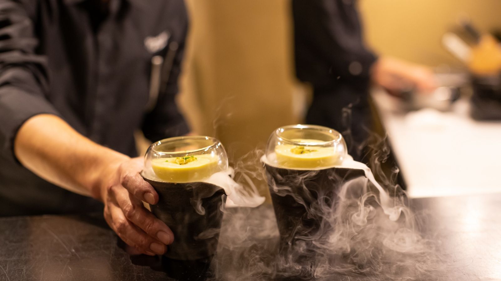 【アニバーサリープラン】大切な人へ贈る特別な時間／花束＆ホールケーキ／オールインクルーシブ／夕朝食付