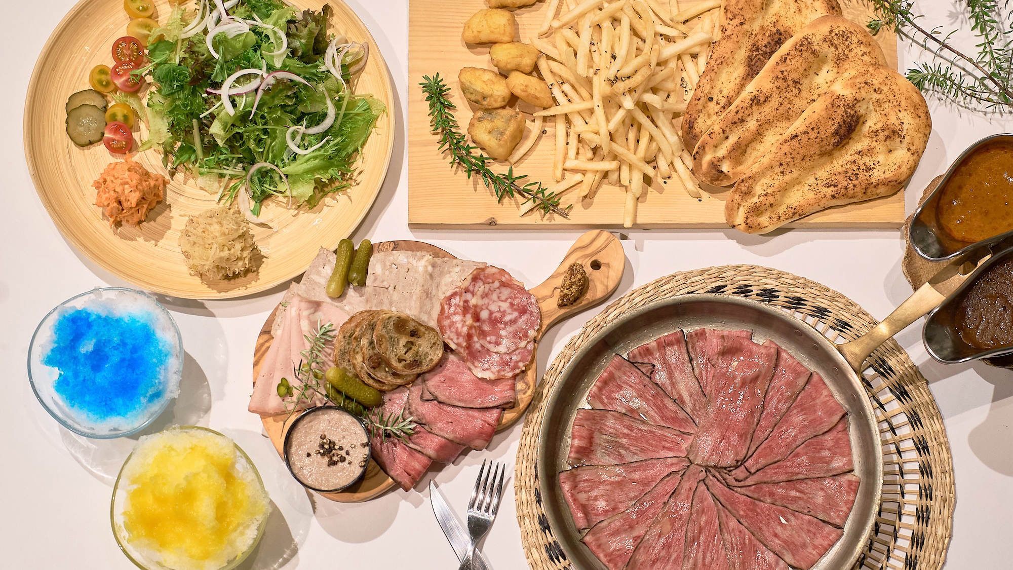 ホテルクオリティのビアホール