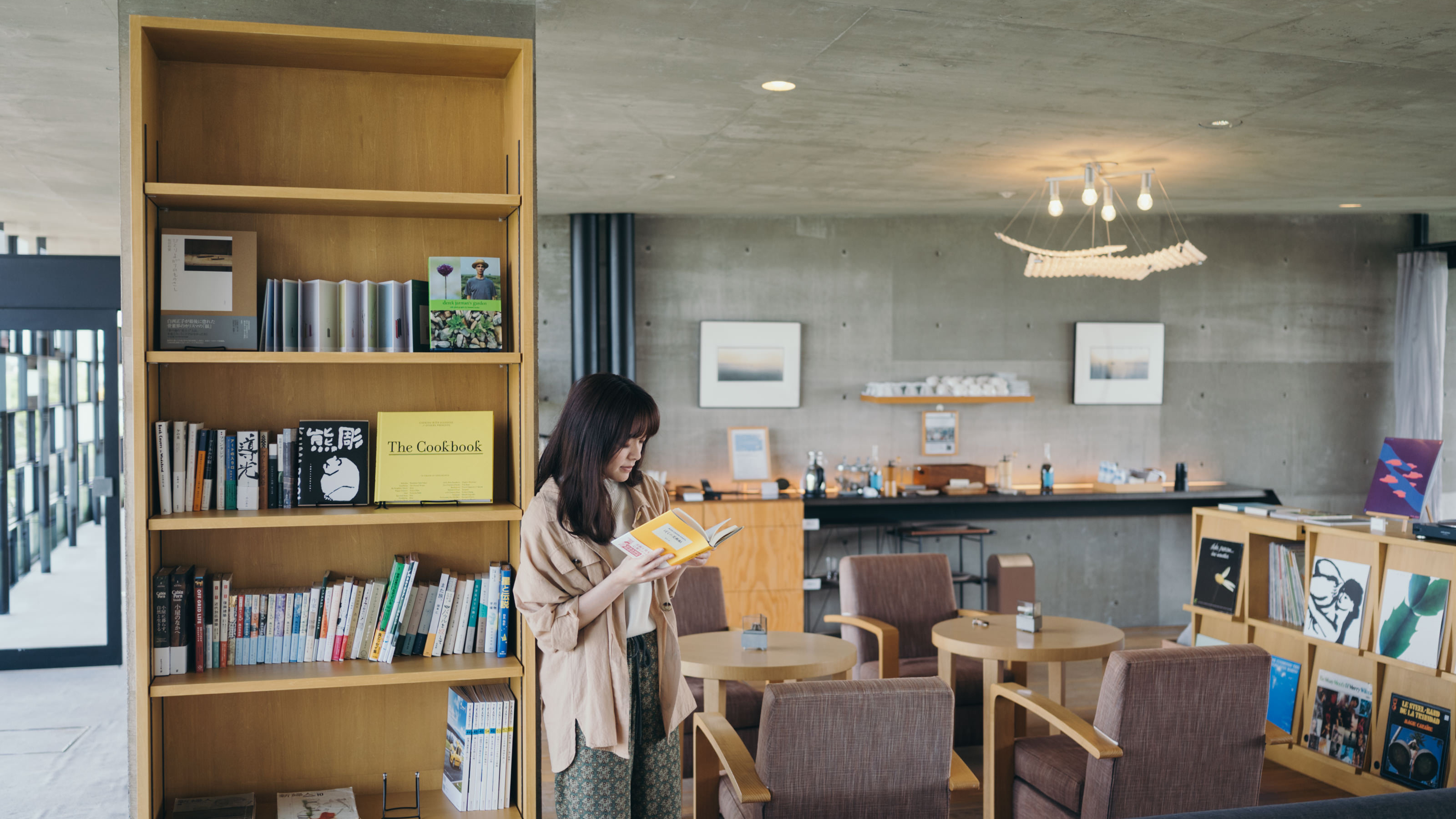 読書にふけるひととき