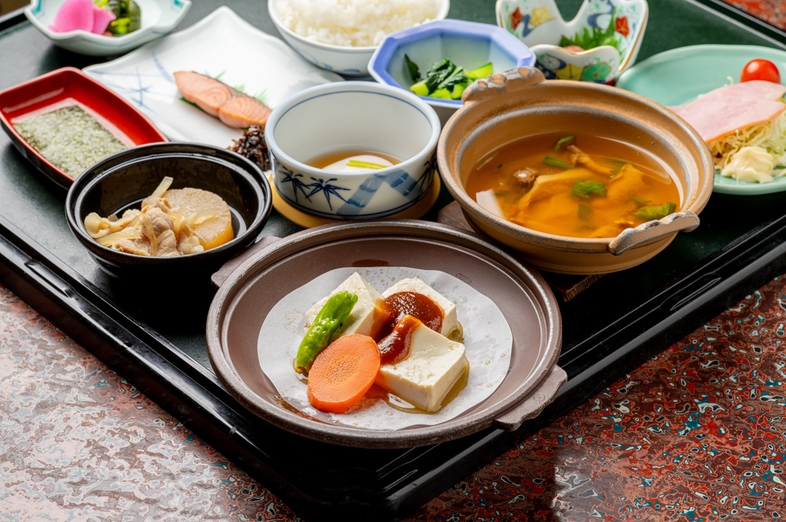 NEW  豪華三大美食プラン〜鮑踊り焼＆蟹＆牛ステーキ〜 ★夕食お部屋食（または個室会食場)