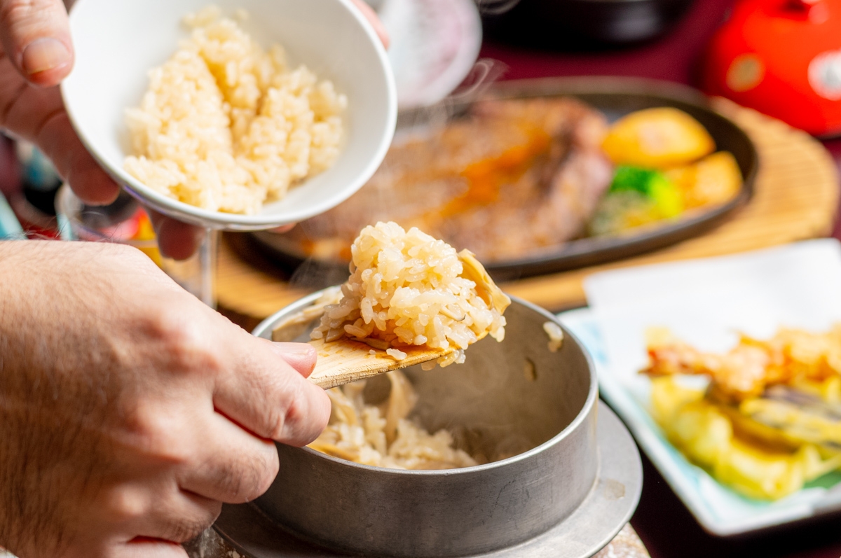 【楽天スーパーSALE】牛ステーキORあわび　ほほえみプラン ★夕食お部屋食（または個室会食場)