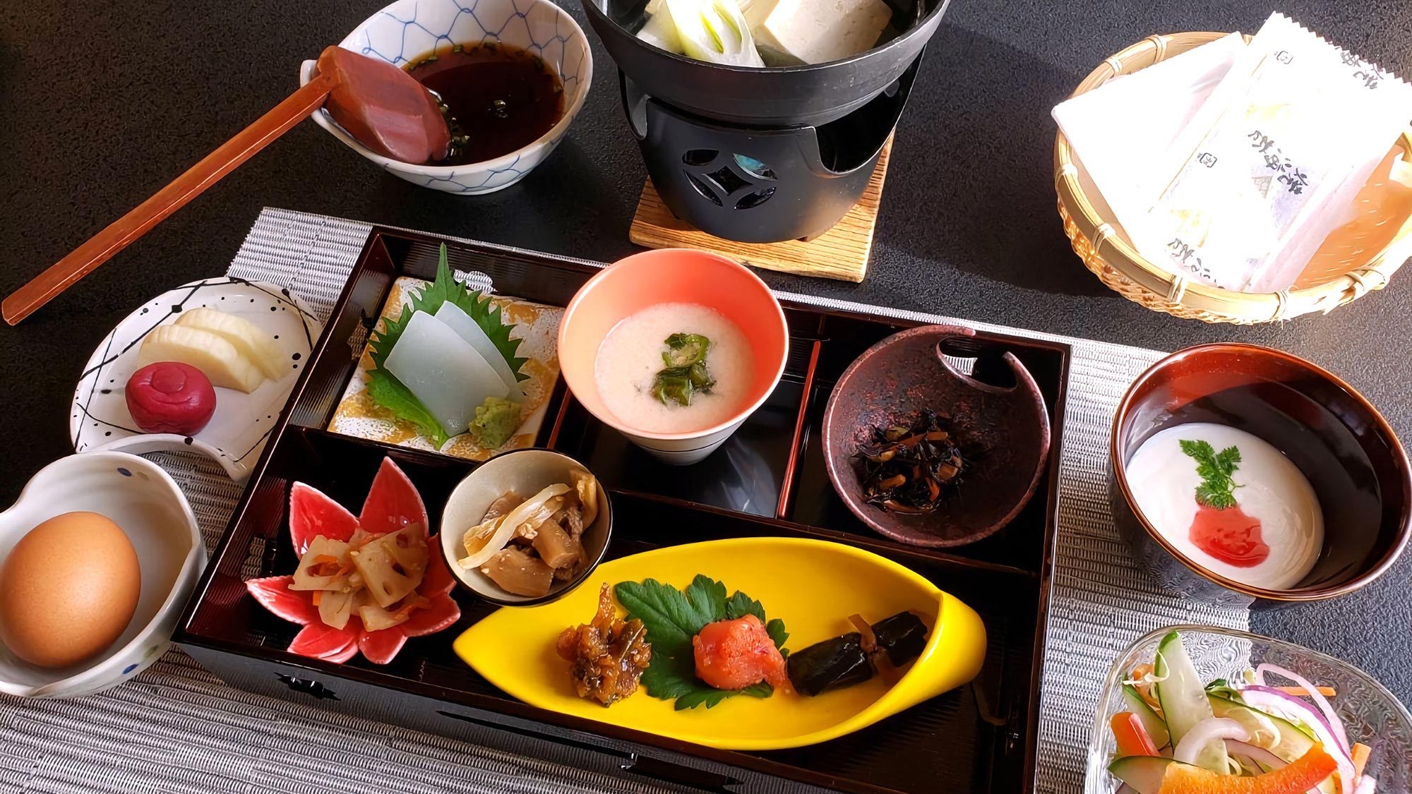 【美味少量会席】お料理はボリューム控えめのライトプラン★気軽に温泉旅を満喫★