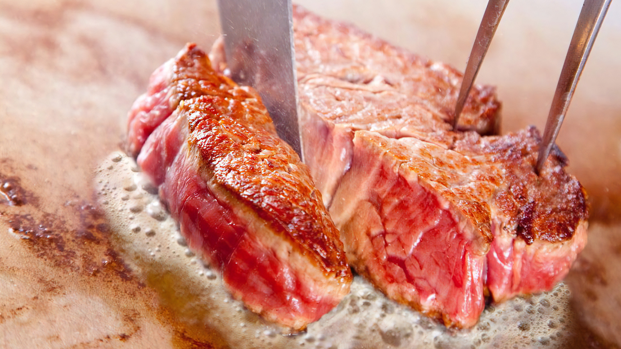 ■夕食イメージ（鉄板焼イメージ）