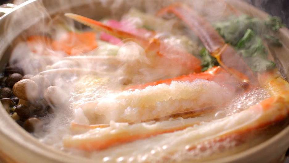 ◆【カニ】≪活かにすき懐石≫活カニを使った「かにすき鍋」！満腹でも食べたい「かに雑炊」で〆める◆