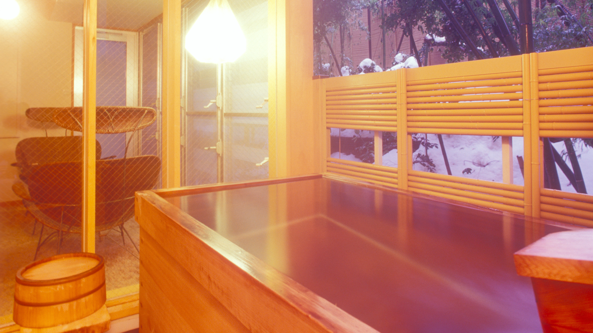 源泉かけ流し檜露天風呂付客室【一例】