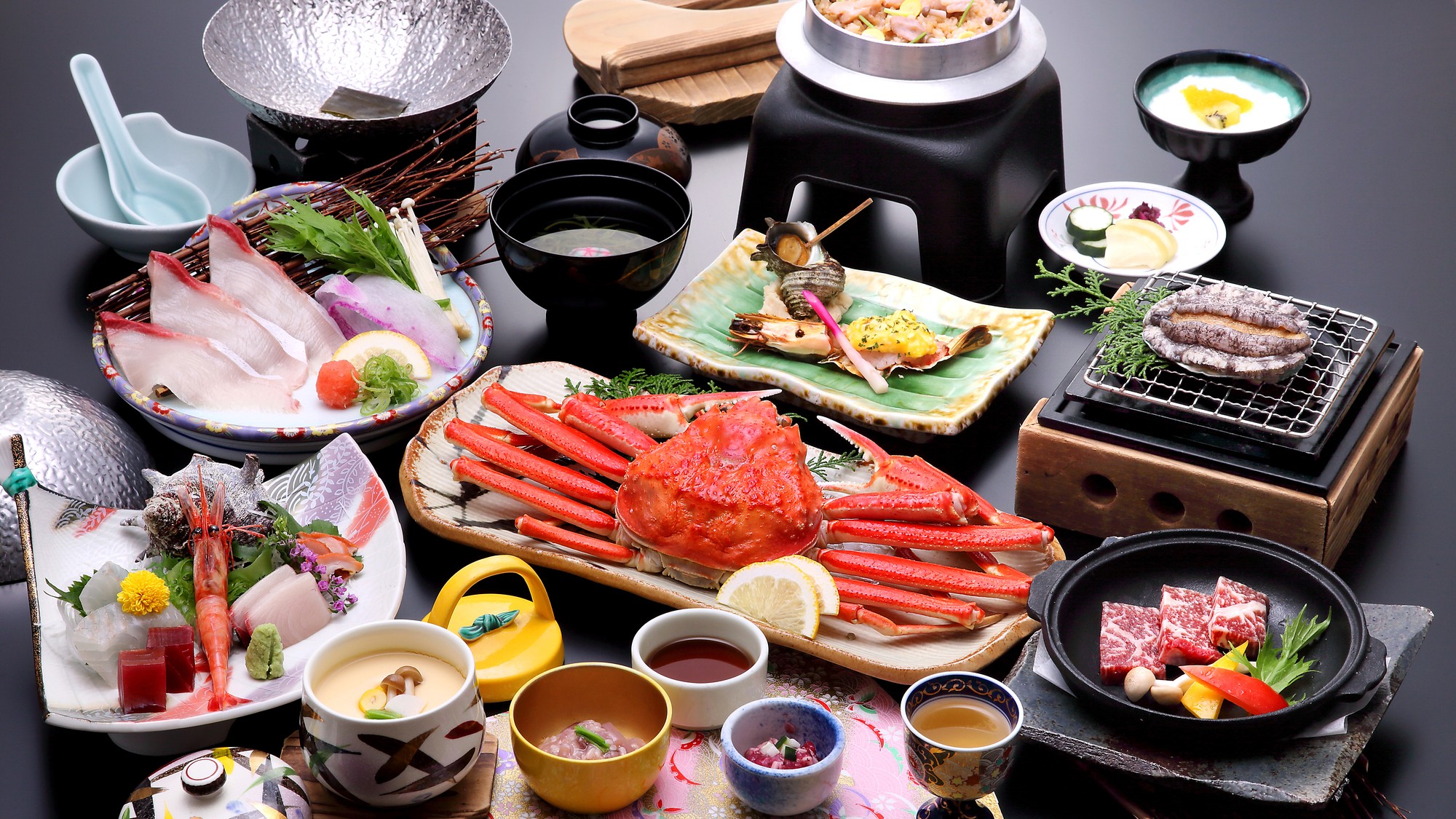 ズワイガニと能登牛の冬会席イメージ