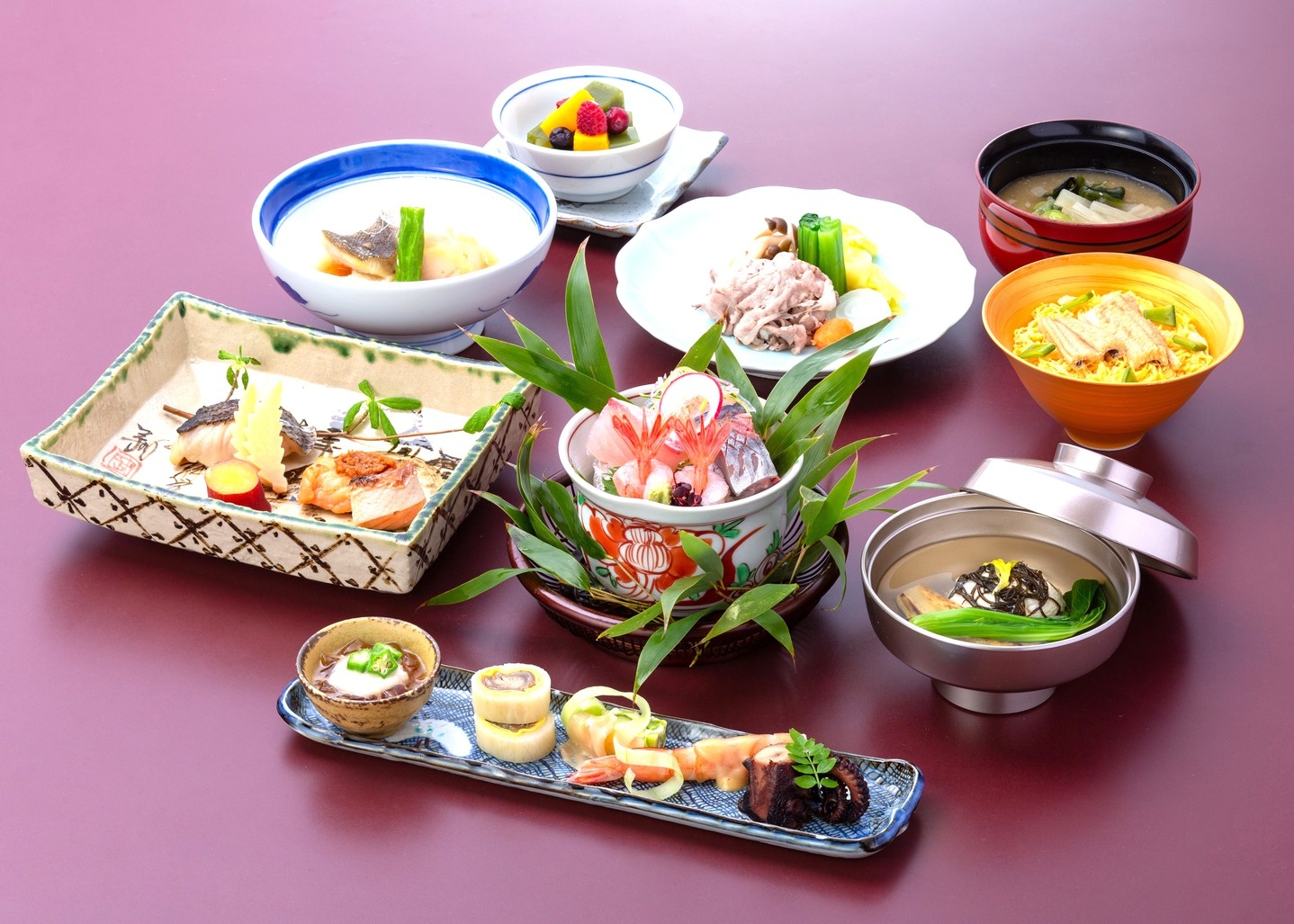 【割烹 螢】季節を味わう会席料理   ×　朝食バイキング　2食付きプラン