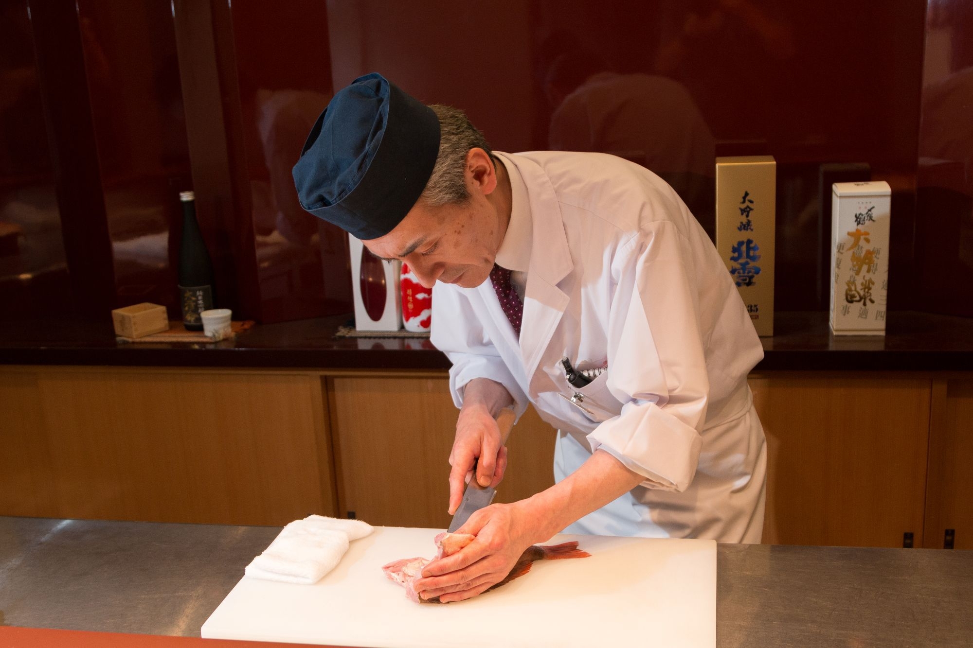 【割烹 螢】豪華に味わう四季の会席×朝食バイキング 2食付きプラン