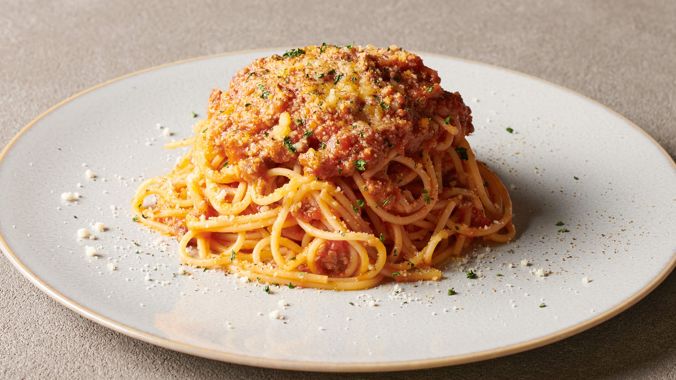 イタリア軒伝統のミートソーススパゲティ
