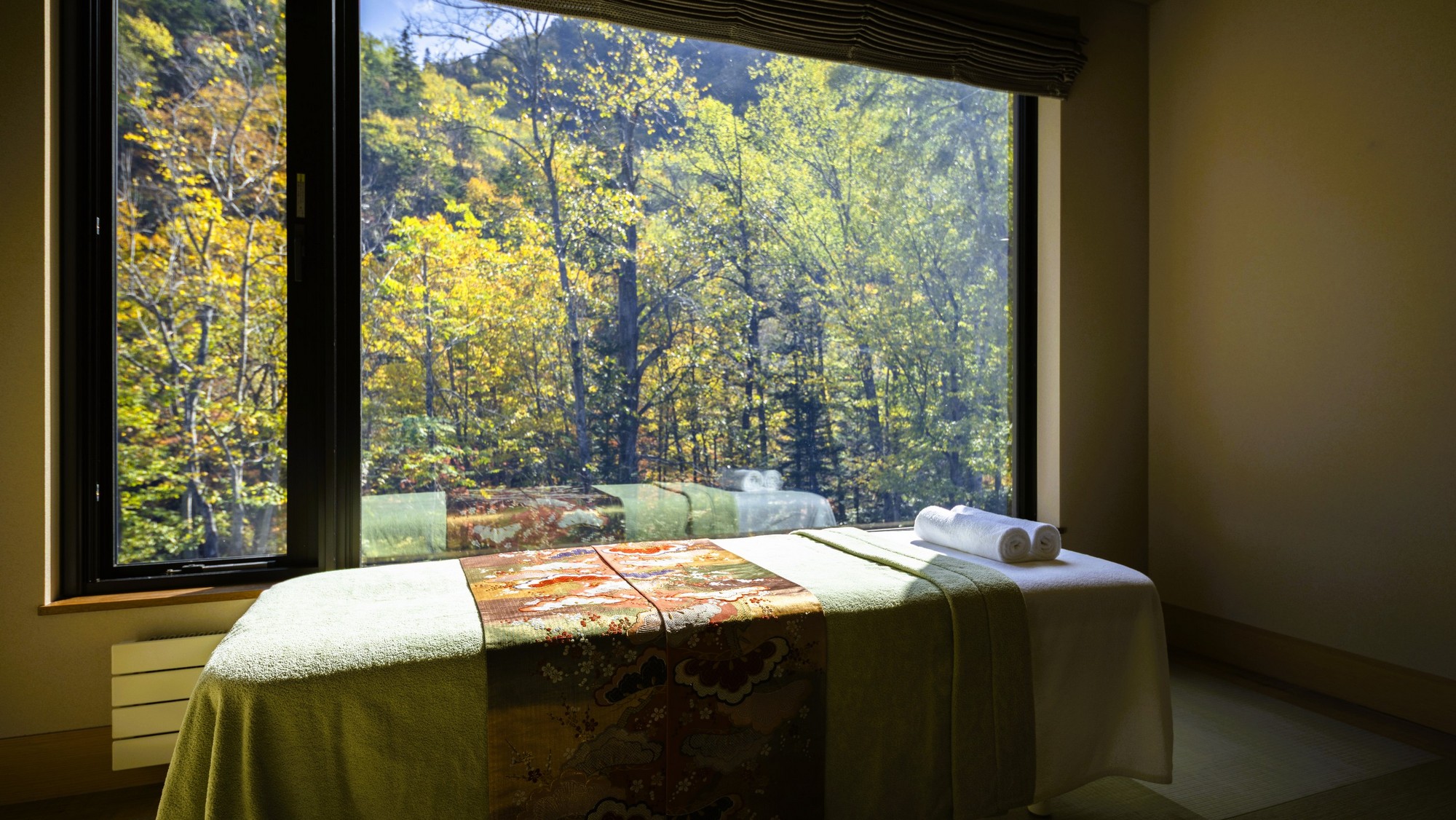 【エステサロン美湯手 bi-you-te】国立公園の森に包まれた静寂のエステサロンは完全個室制となっ