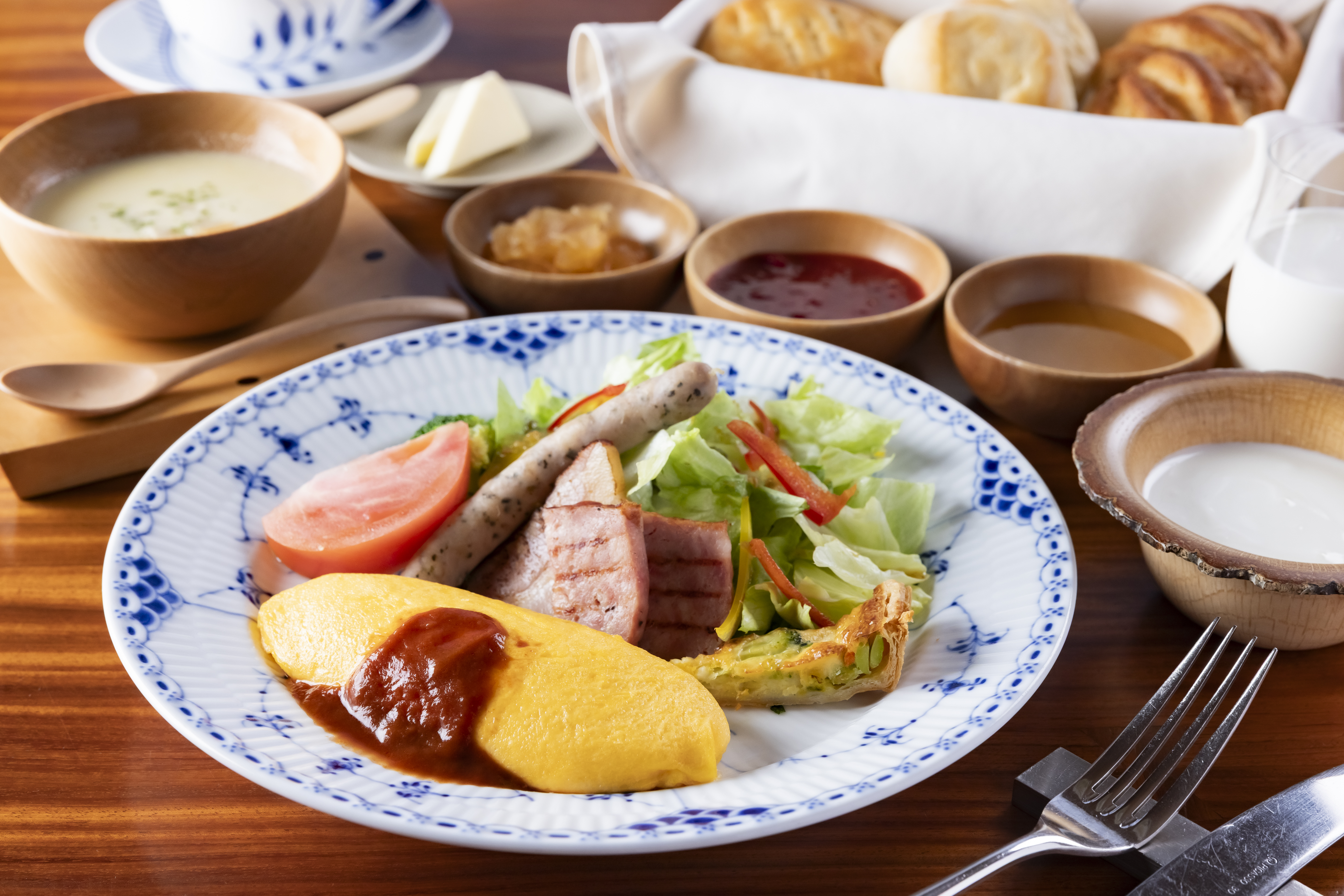  朝食（一例）