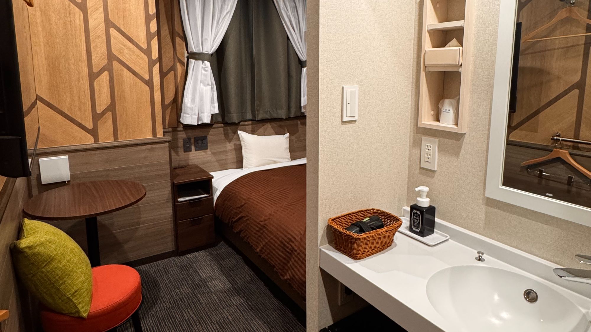 コンフォートセミダブル