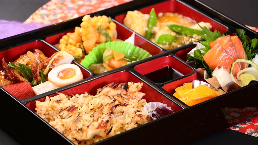 会席弁当★感謝祭★1日10食限定！夕食はお部屋で安心♪幼児無料！Wi-Fi 完備