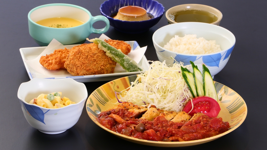 夕のみお手軽【洋食】★感謝祭★価格も料理も満足！幼児無料！Wi-Fi 完備