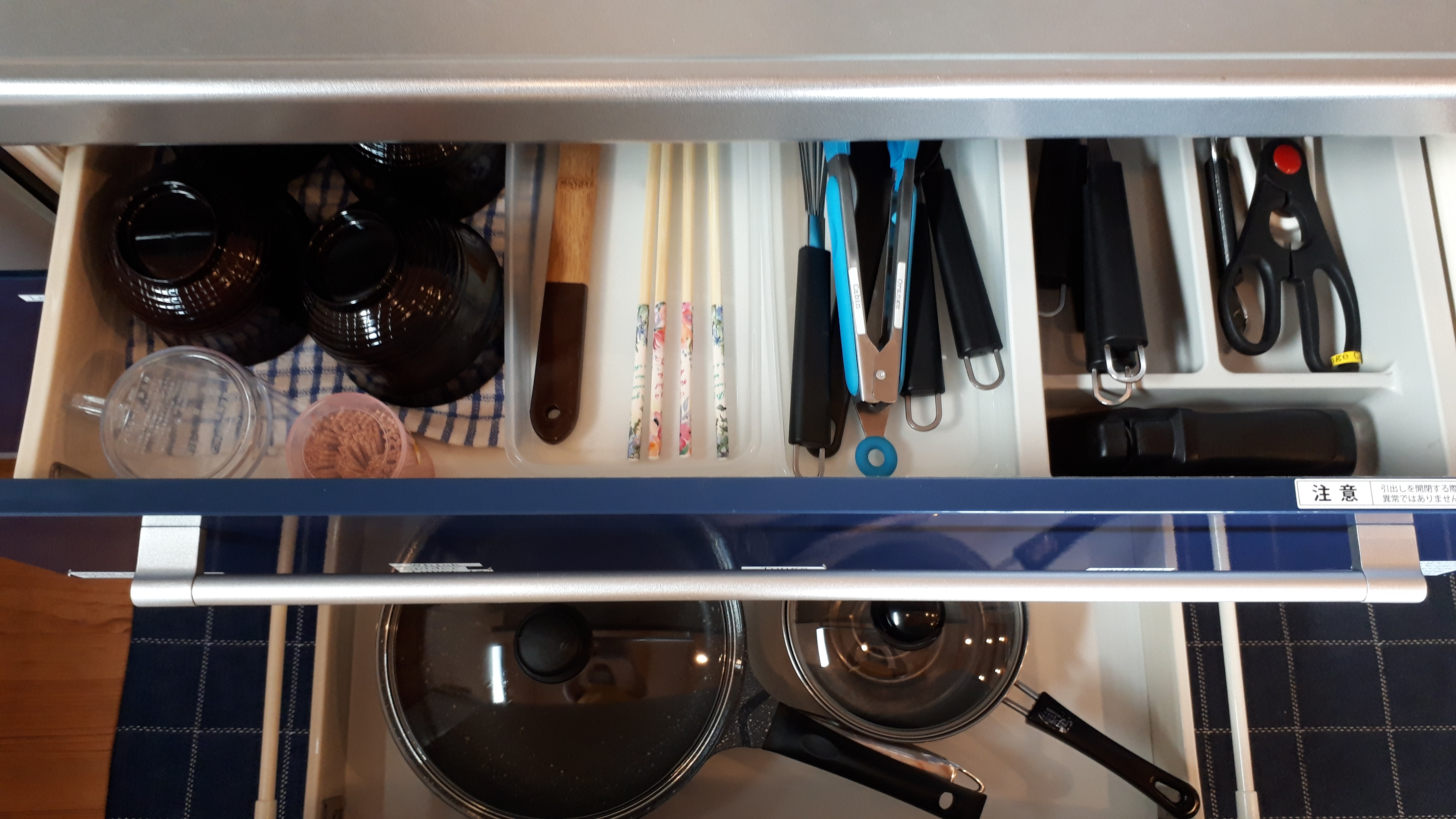・【一棟貸切◆インディゴ】キッチン　食器類も充実しています