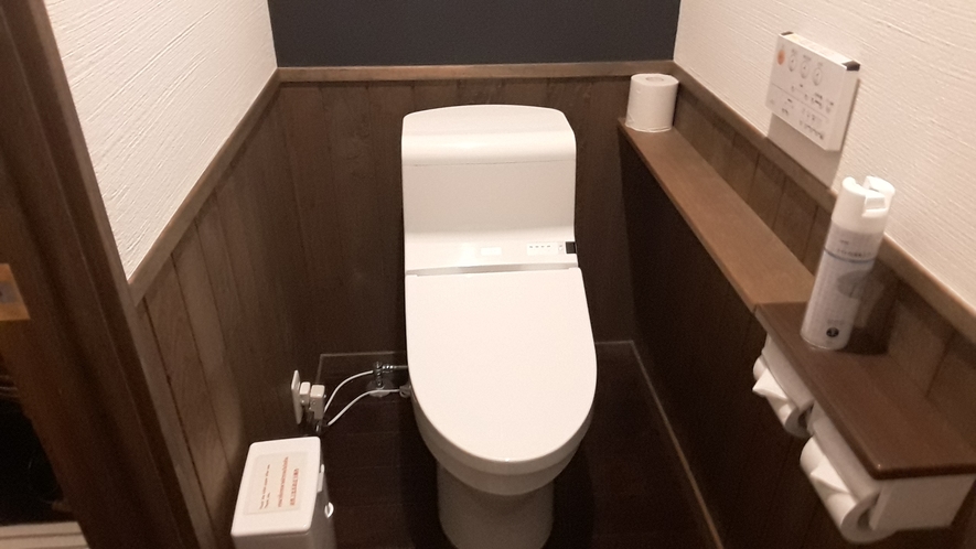 ・【一棟貸切◆京町屋】清潔感のあるウォシュレットトイレ