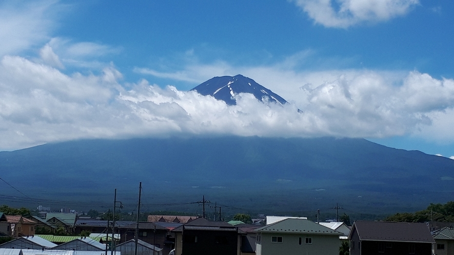  ・【一棟貸切◆ヴィリジアン】2階バルコニーから望む富士山！