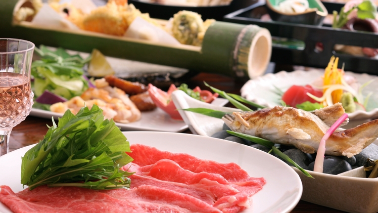 【神龍湖遊覧船チケット付】＜1泊2食＞五感潤す神秘的な船旅と味覚愉しむ季節旅／おまかせ会席