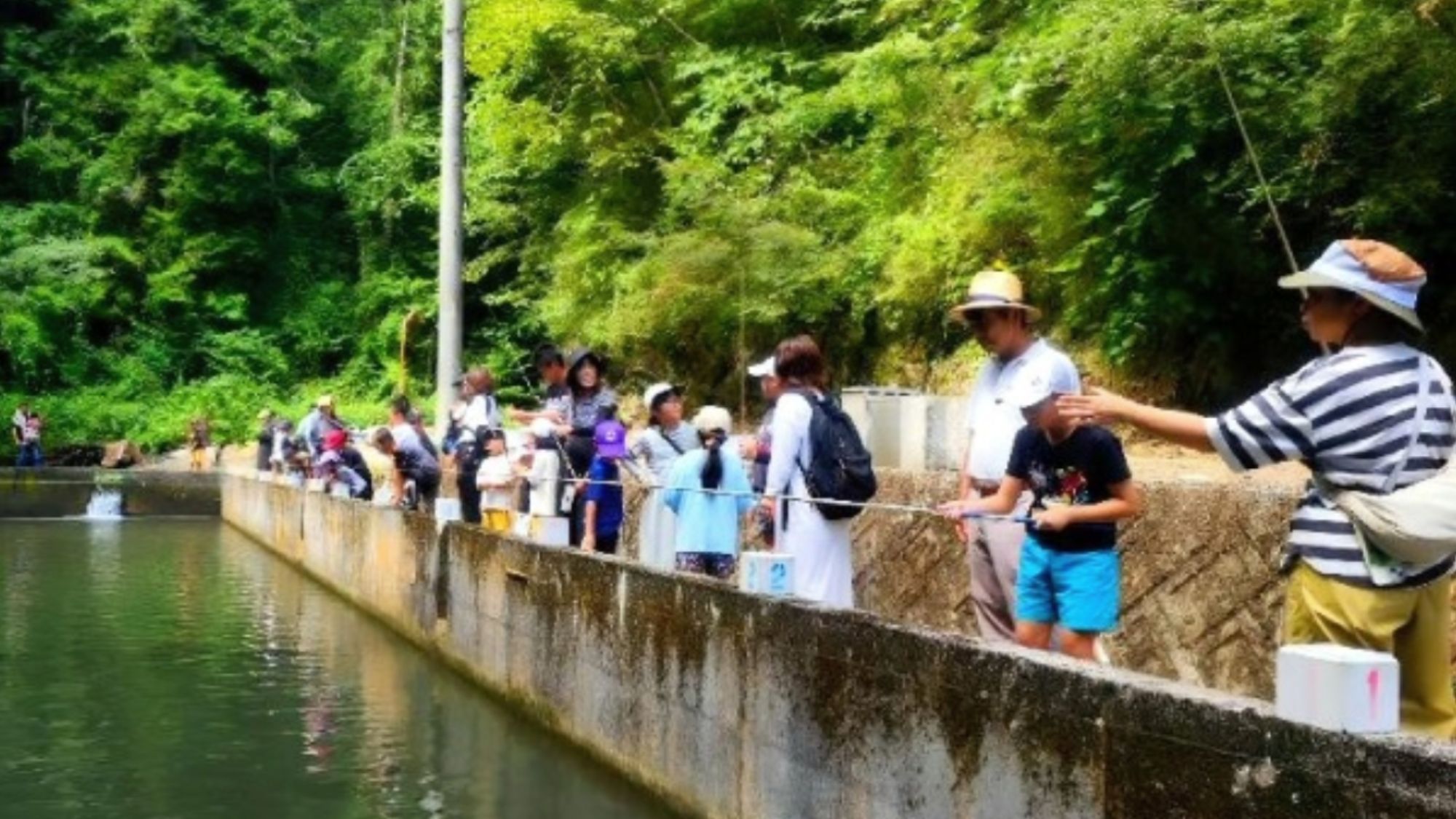 冷たい池でニジマス釣り体験！釣って・捌いて・焼く、食育に最適な自然体験！