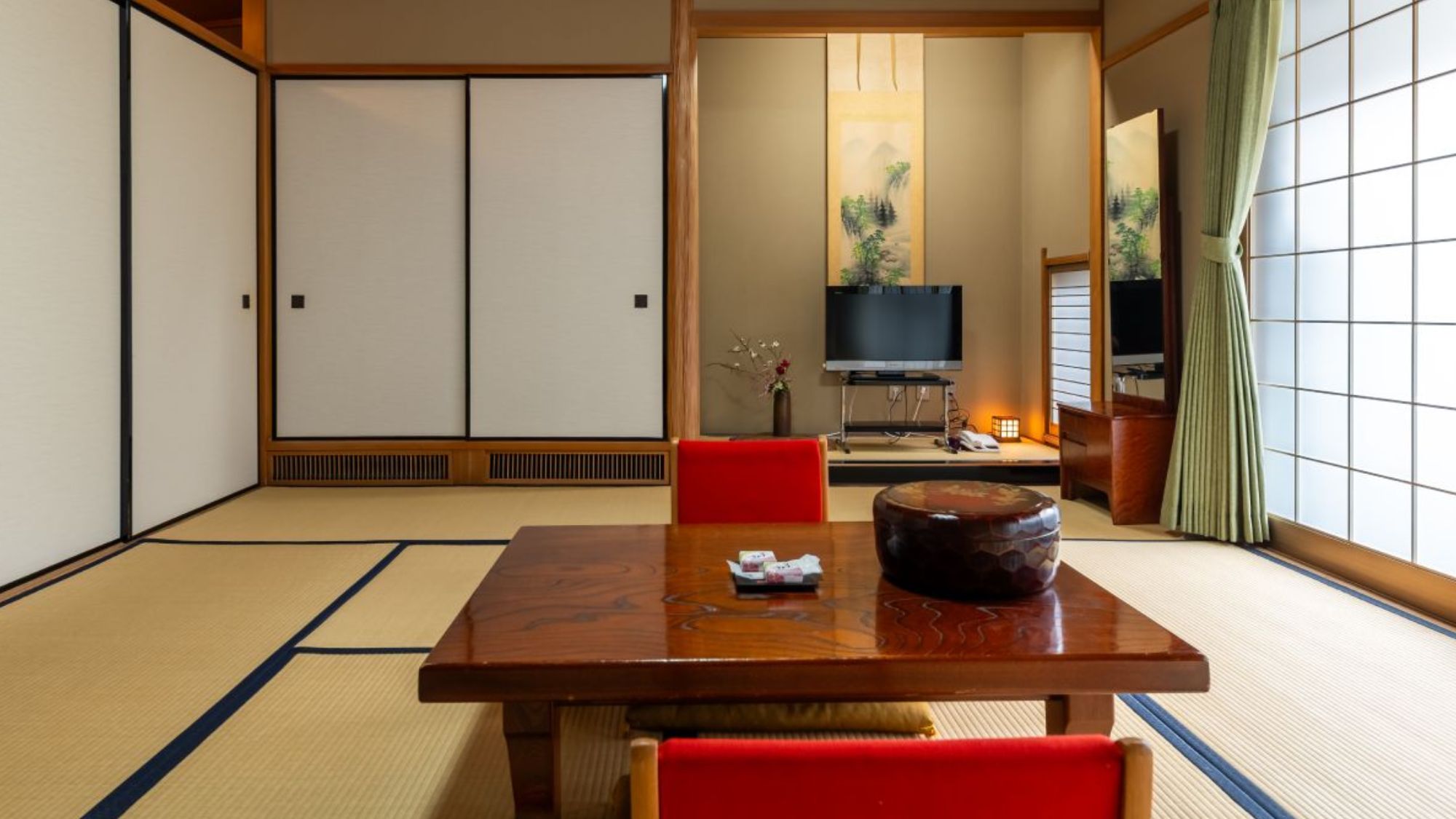<和室8畳>ご夫婦やカップルの滞在におすすめな、2～3名様までご宿泊いただける客室