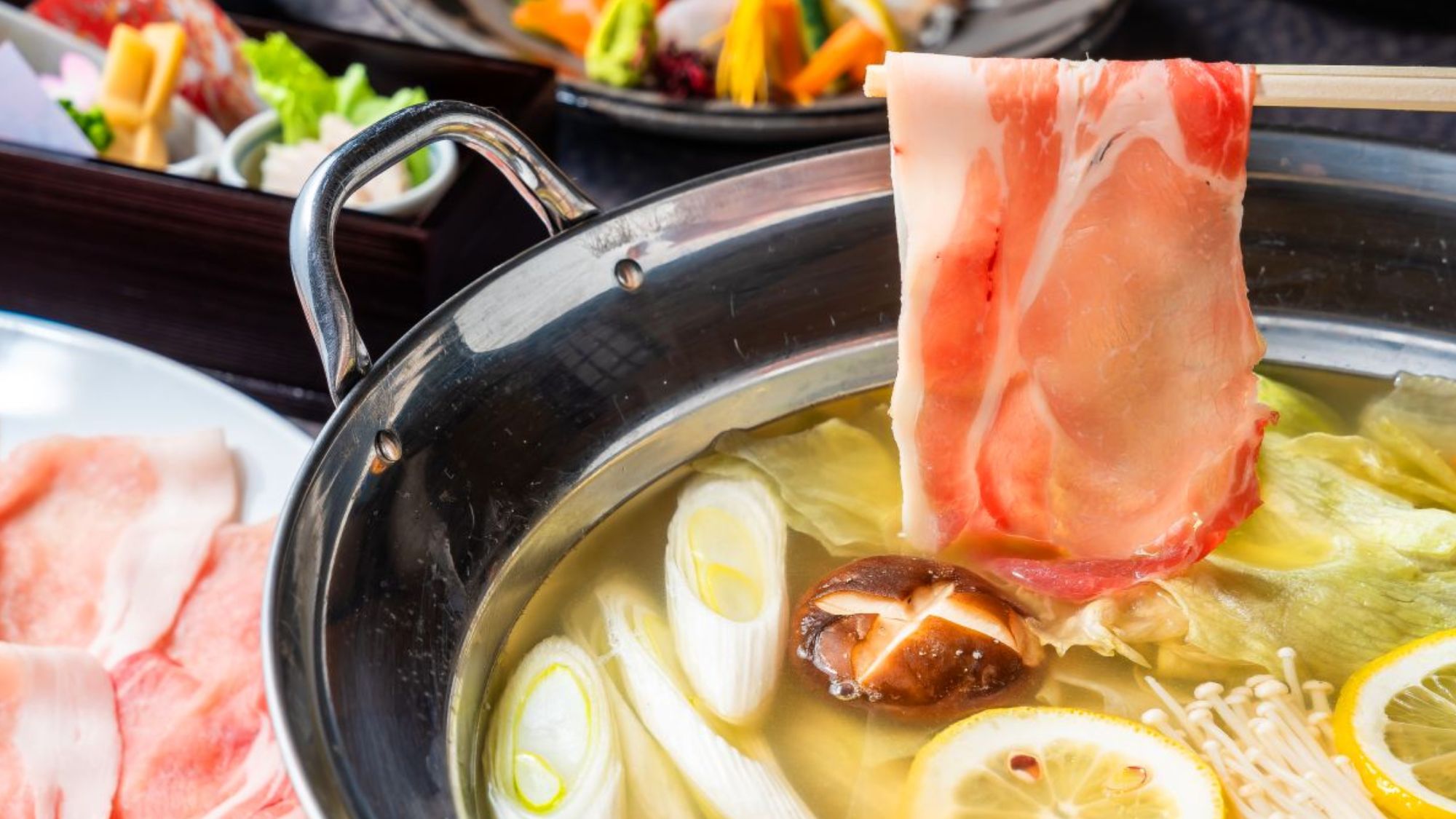 <もみじ橋会席　全７品>五感で愉しむ広島県産のもみじ豚を塩鍋で。