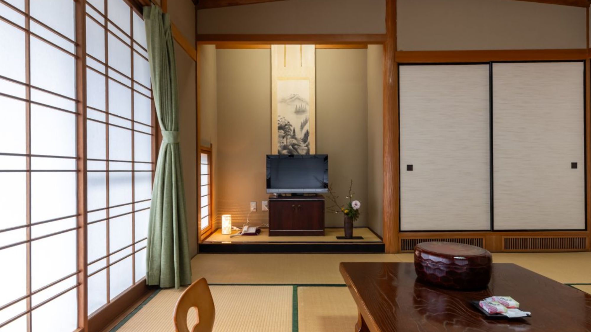 <和室8畳>ご夫婦やカップルの滞在におすすめな、2～3名様までご宿泊いただける客室