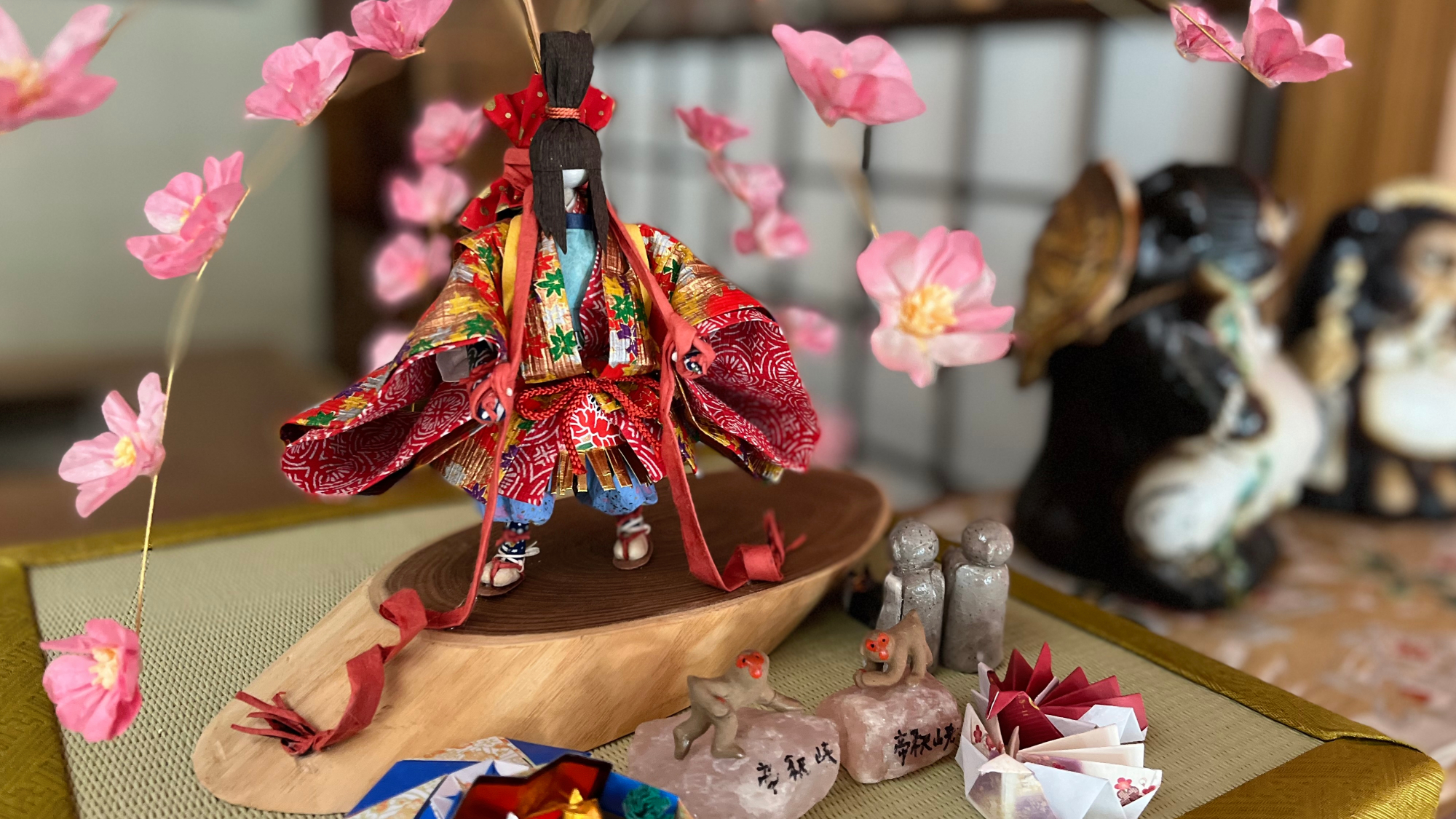 心ほどける居心地のいい空間──どこか懐かしい古風な雰囲気が非日常感を演出。