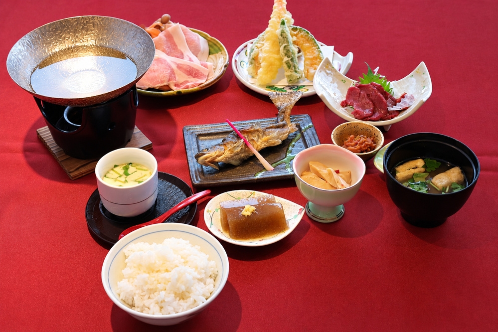 【WEB限定】極み里山夕定食付き　「西会津温泉」湯けむりプラン1泊2食