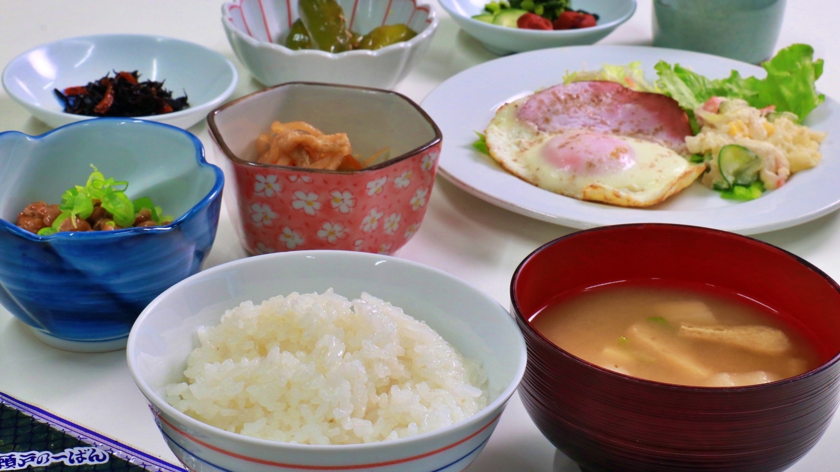 【連泊プラン：1泊2食付・アメニティー無】1泊あたり220円引き♪日替わり定食◆金曜日はカレーの日！