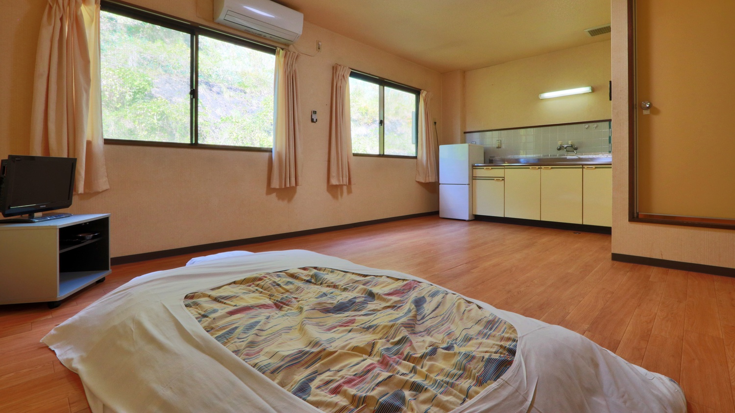 【本館-キッチン付き洋室/UB付】