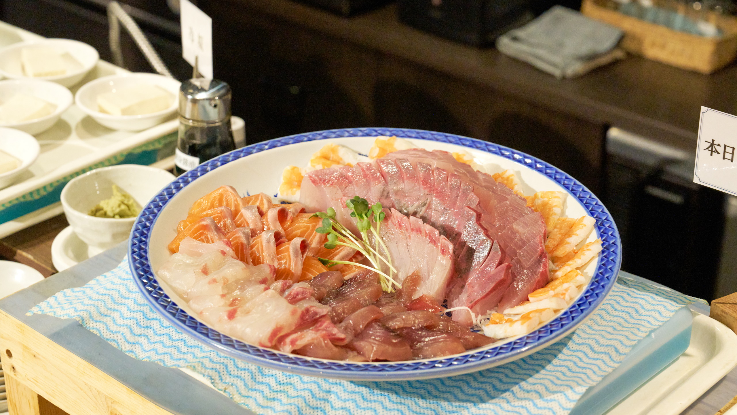 ■【朝食】刺身