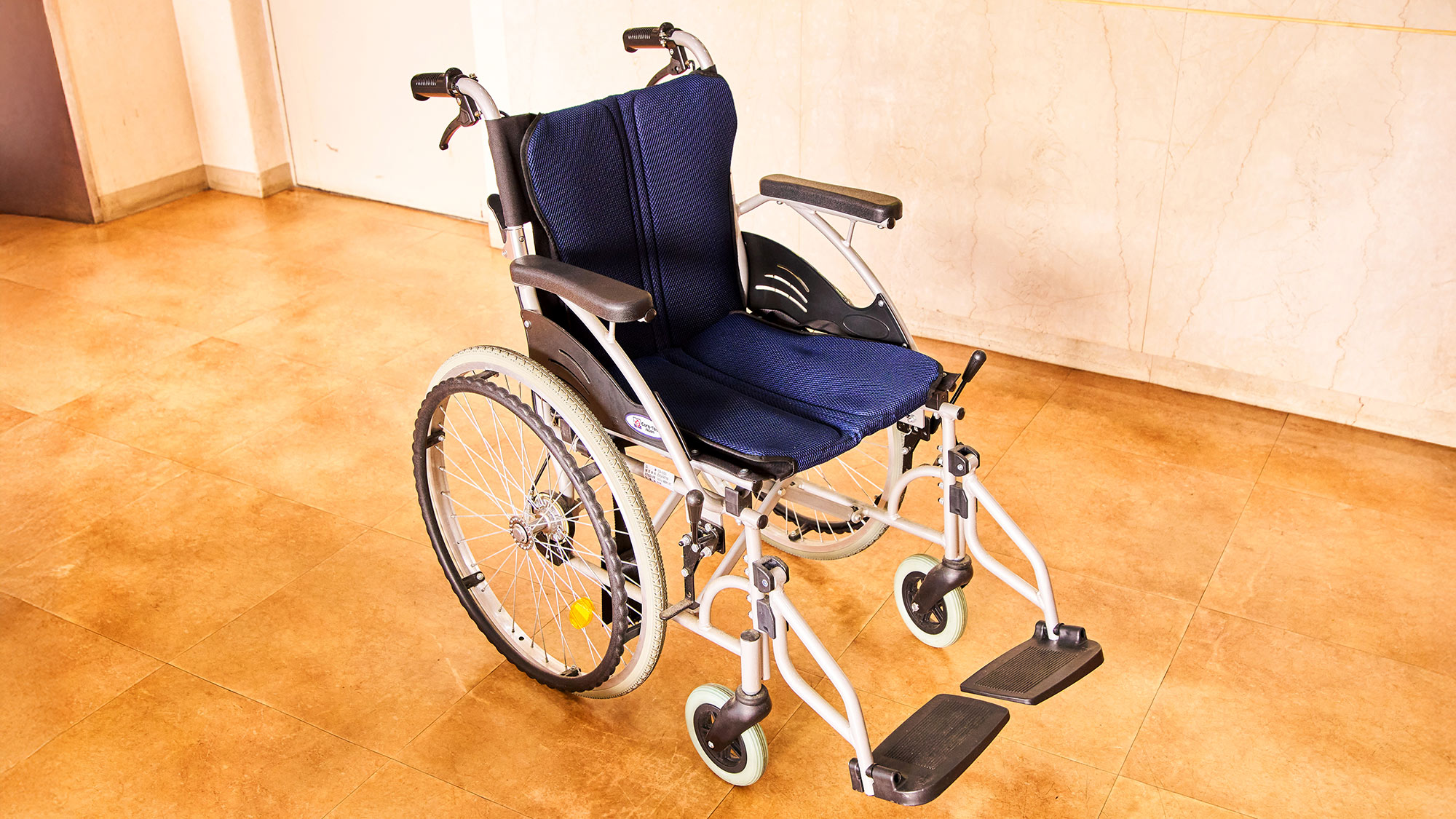 ・【貸出】車椅子をご要望の際にはフロントまでお声がけください