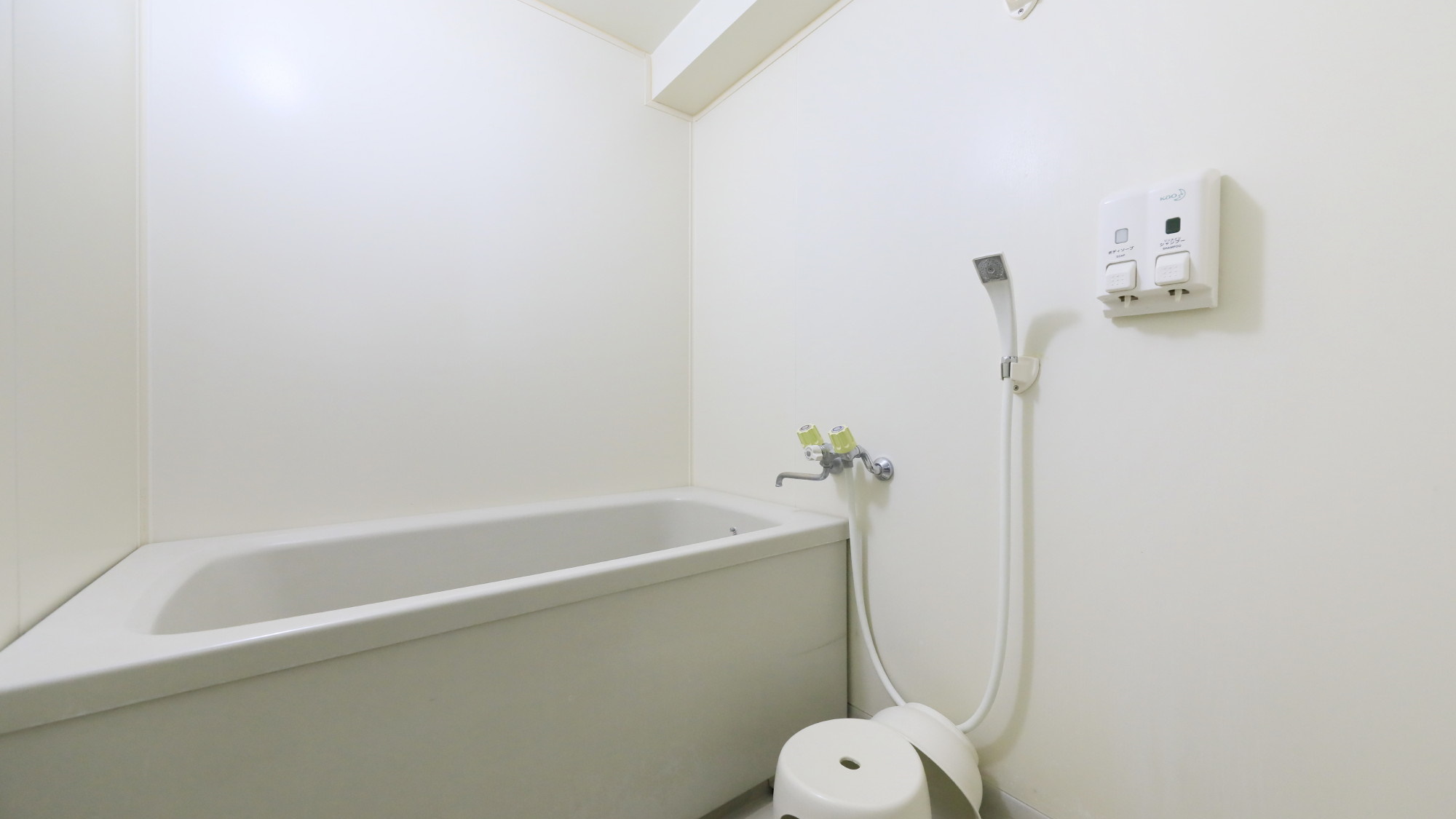 [ツイン×2室一例]全室バストイレ付(バストイレ別)