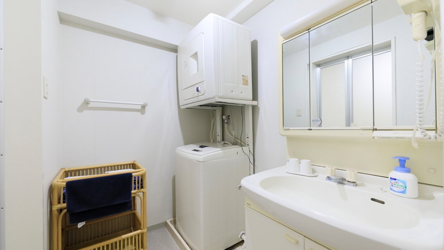 [ツイン×2室一例]全室洗濯機＆乾燥機も完備