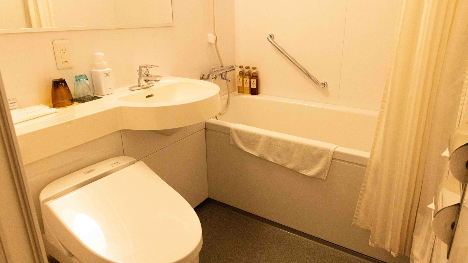 ガーデンビューシングル　バスルーム