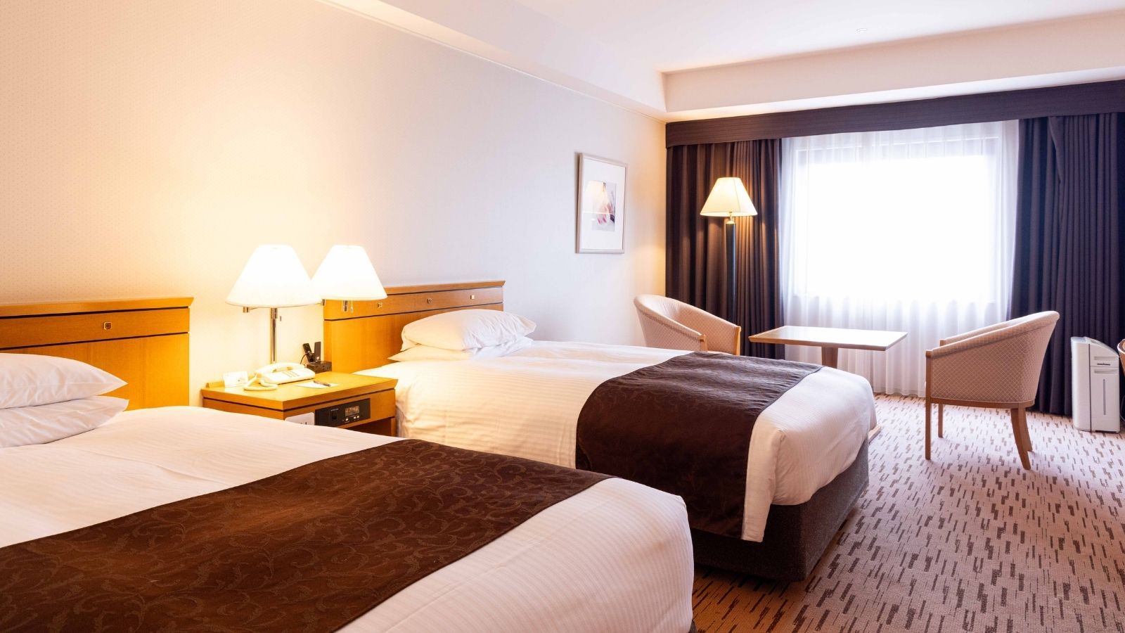 エアポートビューデラックスツイン　ベッド