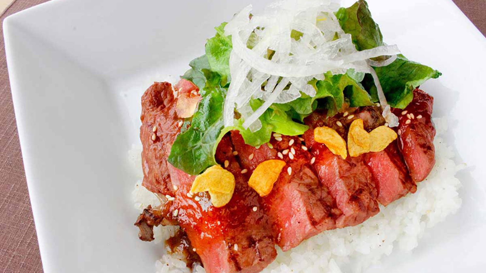 サーロインステーキ丼