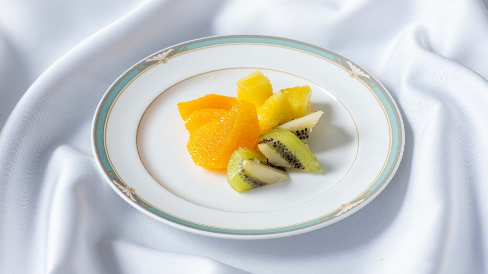 朝食　フルーツ