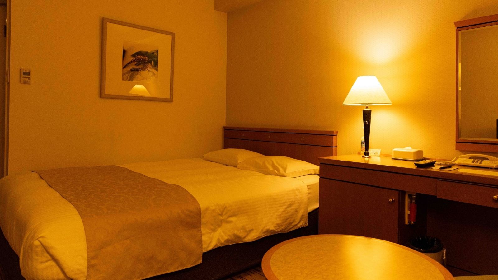 ガーデンビューシングル　ベッド